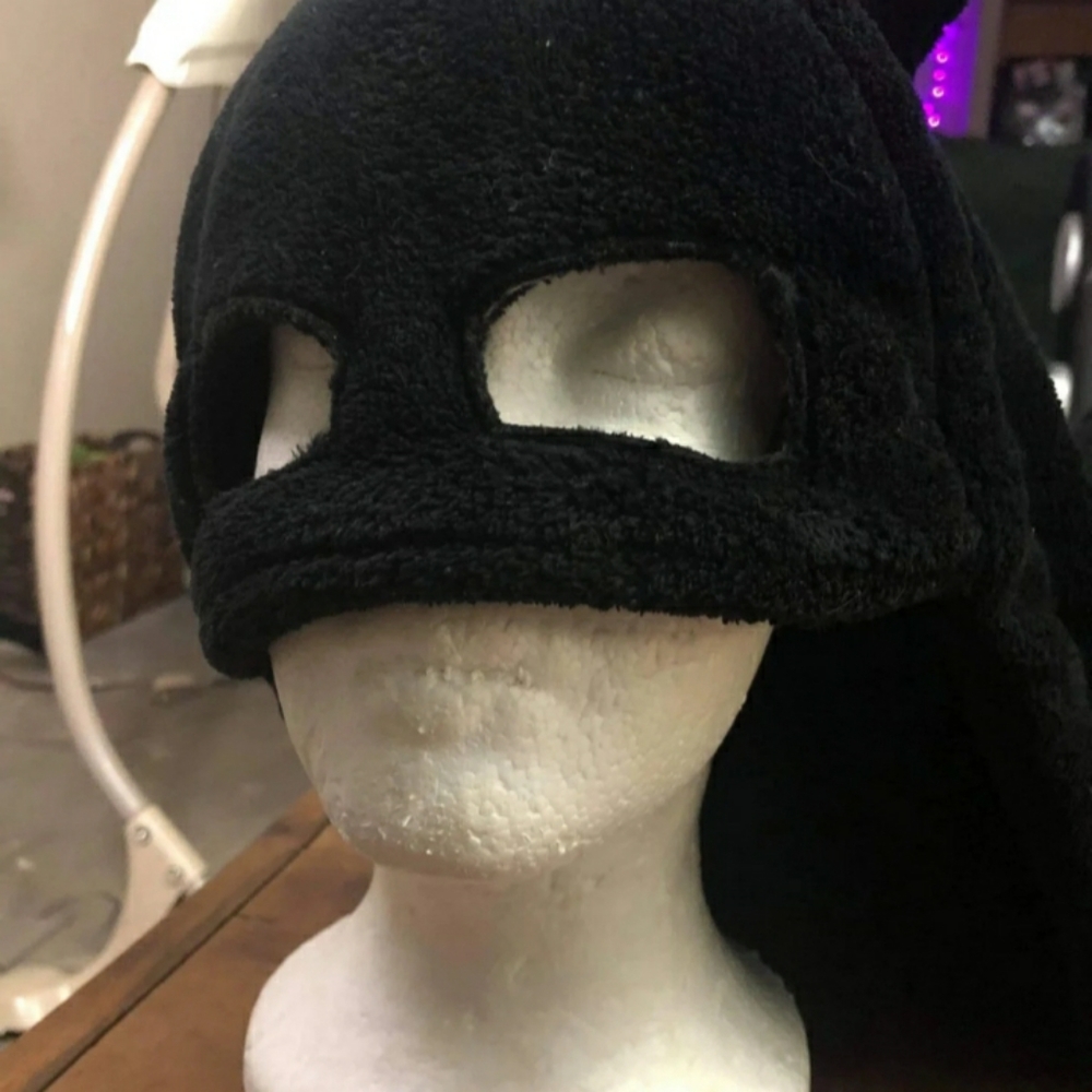Batman Robe - Picture 5 of 6